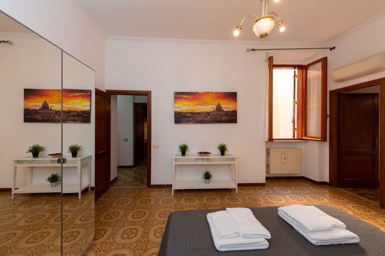 Domus Candia Ρώμη Εξωτερικό φωτογραφία